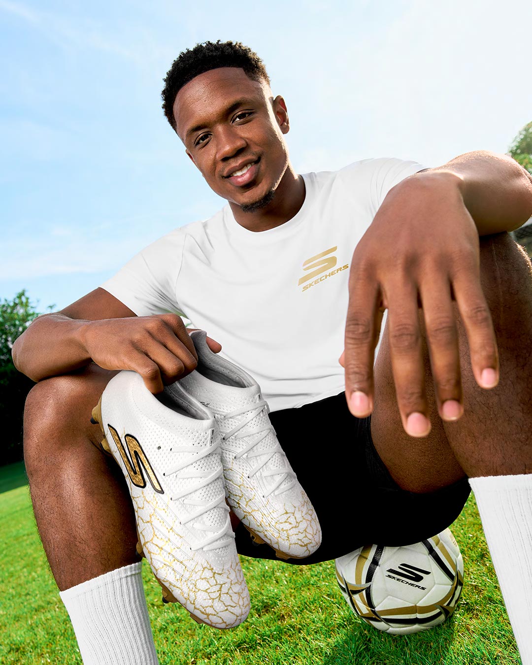 Skechers-Sinisterra-1